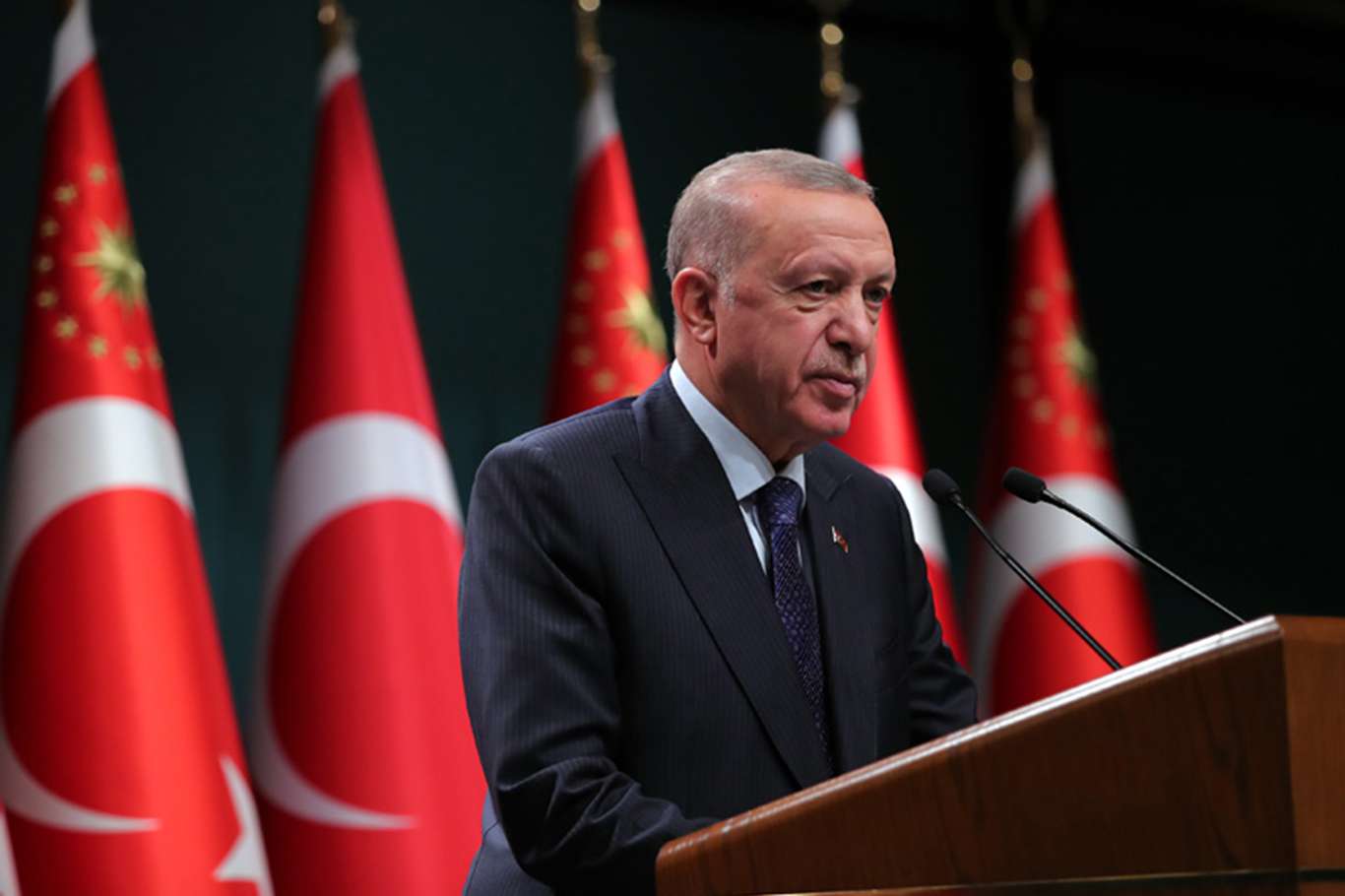 Cumhurbaşkanı Erdoğan, asgari ücret zammını açıkladı: 4 bin 250 TL